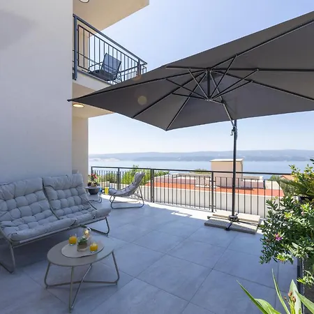 Appartement 2 Bedroom Lovely In Stanici